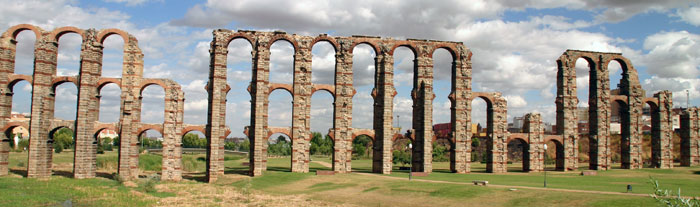 "Acueducto de los milagros" de Mérida "Acueducto de los milagros" de Mérida