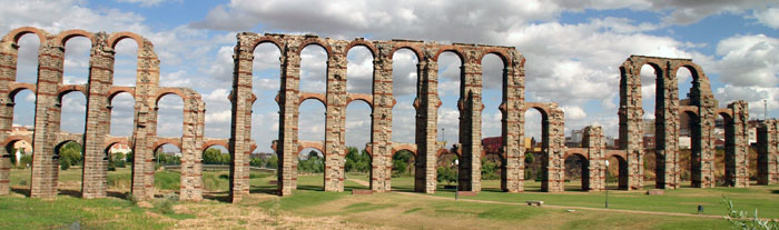 "Acueducto de los milagros" de Mérida