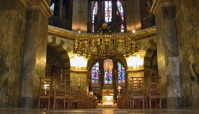 Capilla palacio de Carlomagno en Aquisgrán