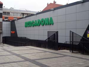 Hipermercado.